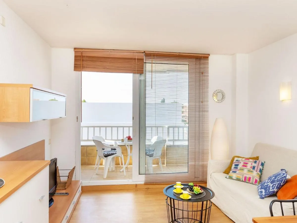 Apartment Apartaments Del Sol By Interhome 레스타르티트