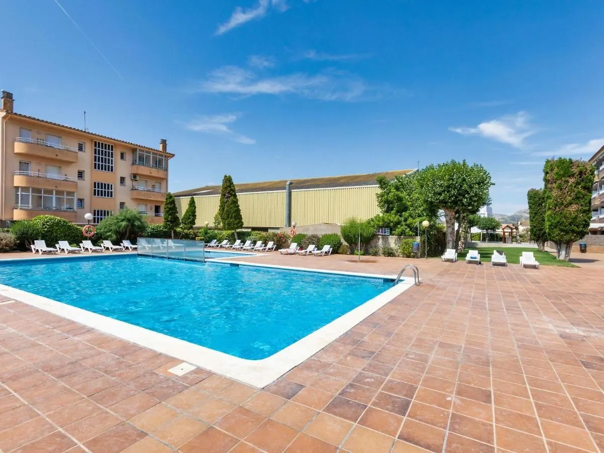Apartment Apartaments Del Sol By Interhome 레스타르티트