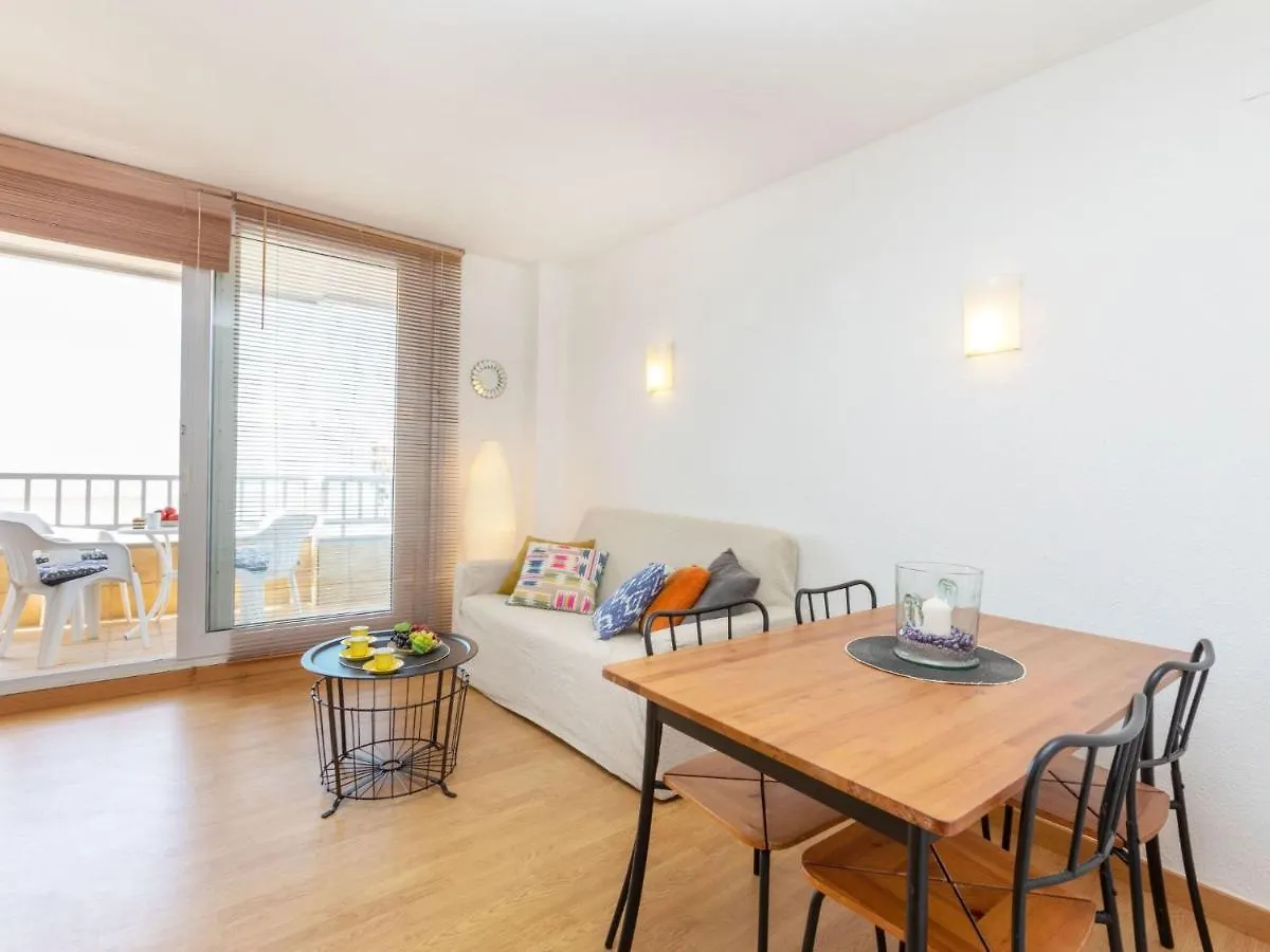 Apartment Apartaments Del Sol By Interhome 레스타르티트